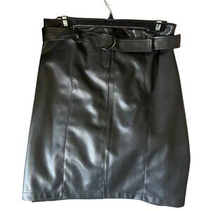 NWT Adrienne Vittadini Belted Faux Leather Skirt – Size 6